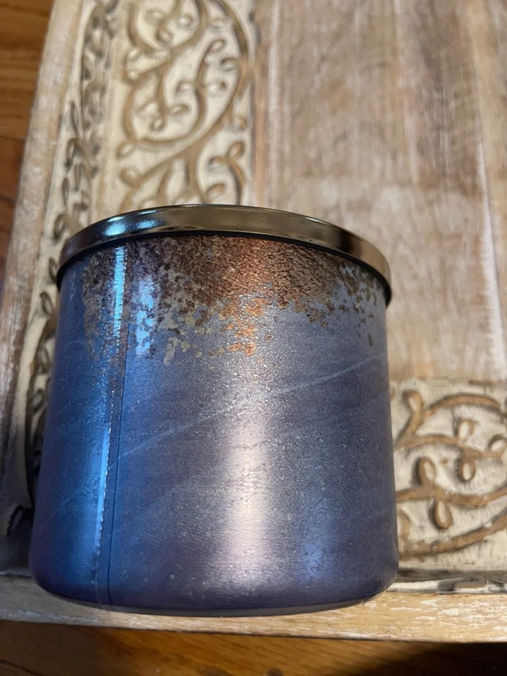 White Barn Mountainside Wildflower Candle - Plum Blue Jar - Picture 2 of 4